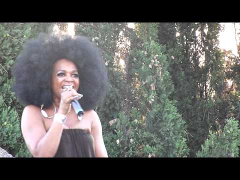 IPM Rome July 2011 - Barbara Tucker Live