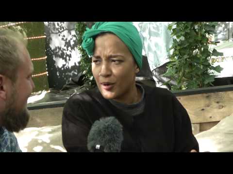 download lagu mp3 mp4 Barbara Moleko Tour, download lagu Barbara Moleko Tour gratis, unduh video klip Barbara Moleko Tour