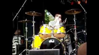 Josh Freese drumming with one hand - Burlington June 19th, 2011