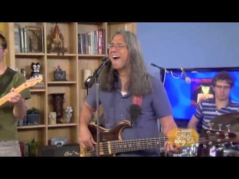 Bubba Hernandez performs Love Sick and Morena on KENS 5 Great Day SA.mp4