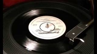 Bonzo Dog Doo-Dah Band - I'm Gonna Bring A Watermelon To My Gal Tonight - 1966 45rpm