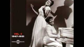 Sister Rosetta Tharpe and Sister Knight -Beams of heaven