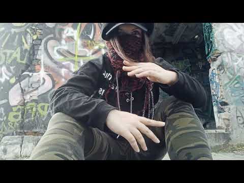 KaMi a.k.a.BlackLady  -  Chciałeś  Mnie Poznać ( prod . GieWu ) -  Video