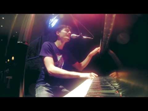 Sun Rai - Til The Lights Come On [Live at Dakota Jazz Club]