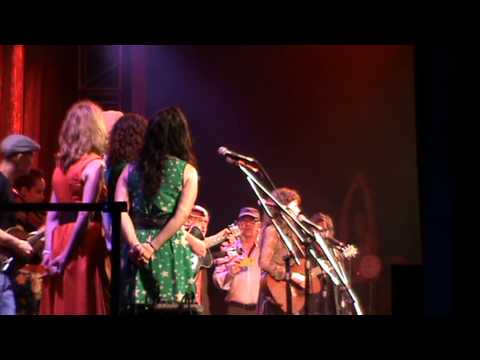 2013 Port Fairy Folk Festival - Finale - Woody Guthrie Tribute Concert