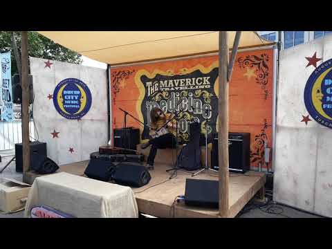 Gwenifer Raymond at Noshville 2018, Granary Square, London, June 10th 2018, clip 4