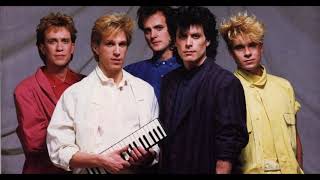 The Hooters.- All Around The Place.