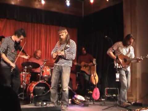 Dave Hum with The Huckleberries - Incahoots