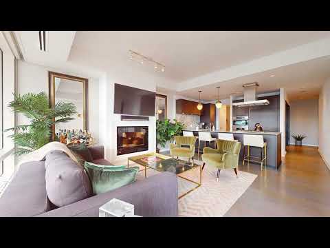 180 University Avenue 3703