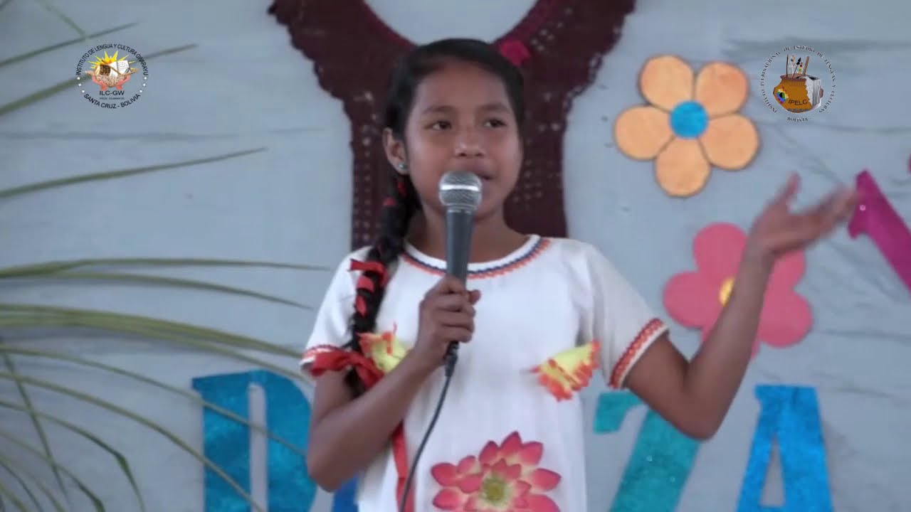 Presentación de canto y danza del pueblo Gwarayo