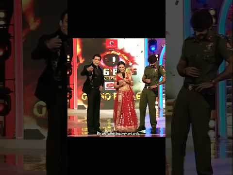 Salman- "BigBoss 8 ki vijeta hai.." Sanaya- "SanayaIran" 🔥❤️😂 #salmankhan #sanayairani #shorts #rang