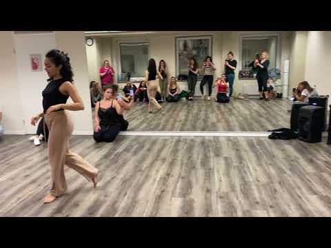 Salsa Lady Style Workshop 02