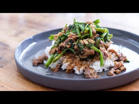 Taiwanese sha cha beef rice 沙茶牛肉と空芯菜あんかけご飯「沙茶牛肉燴飯」の作り方