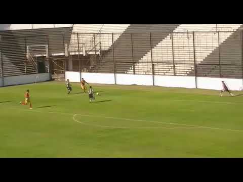 Rotura de Tibia y Perone de Claudio Barrios frente Sarmiento 3ra División