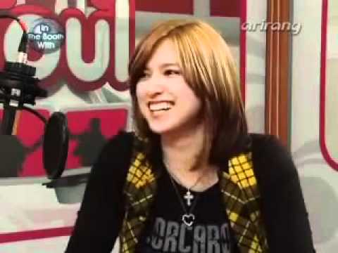Pops in Seoul | In the Booth With SNSD's Jessica & Tiffany 1/3