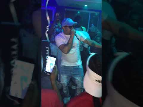 Miguel Tom - En  Vivo En El Drink | Supreme |👊