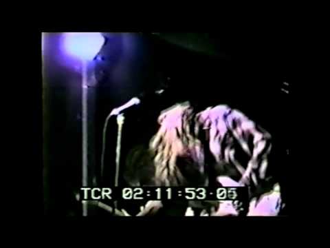 Nirvana - Al's Bar, Los Angeles 1989 (clips)