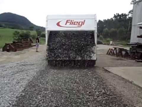 CAÇAMBA DE EJEÇÃO COM SISTEMA DE EMPURRE FLIEGL ASW STONE HEAVY 22M³