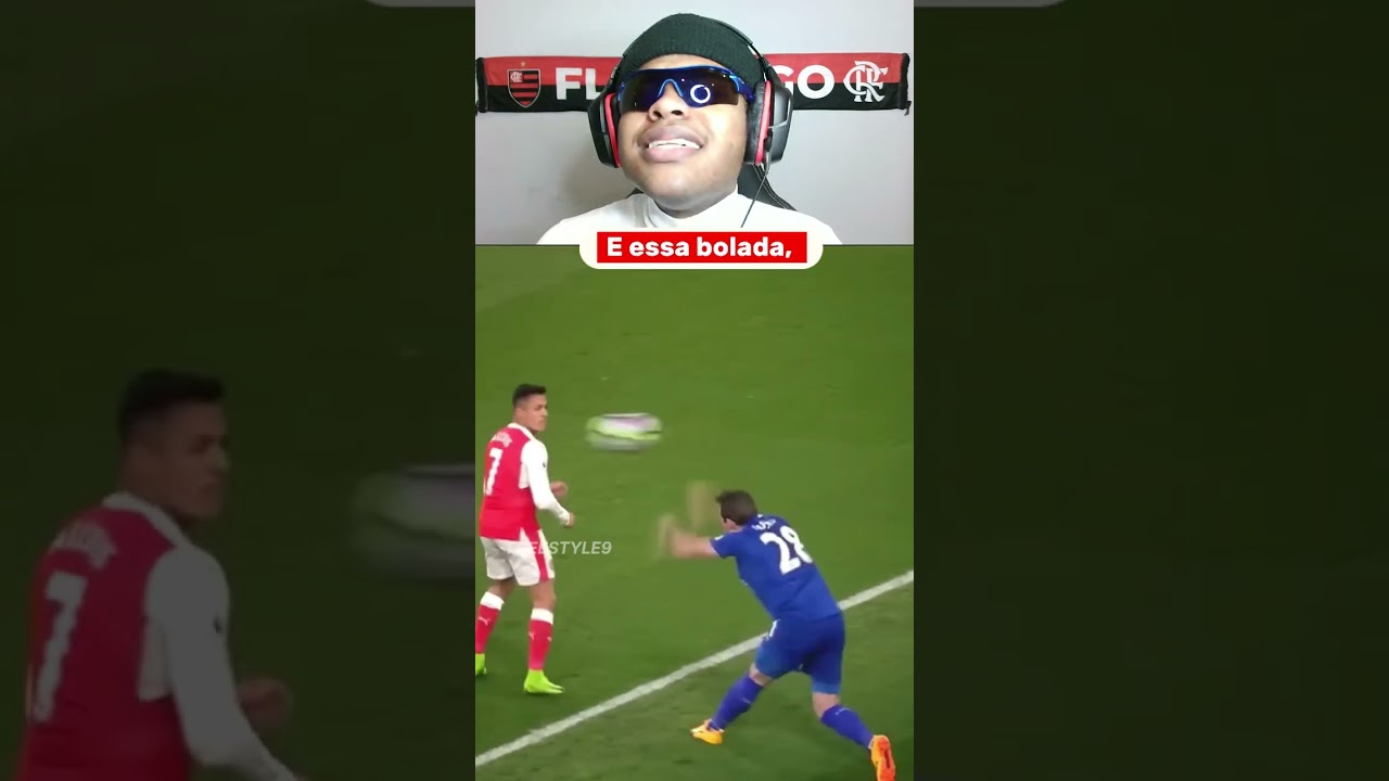 É CADA SITUAÇÃO ENGRAÇADA QUE ACONTECE NO FUTEBOL...😂  #shorts #futebol