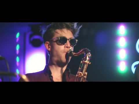 The Strides - The Youth, The Rich and The Fake // Soul of Sydney