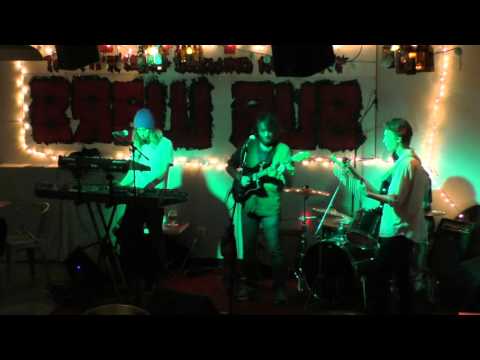 KnuckleFUSS LIVE @ The Workshop Bewery 12/11/2015