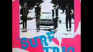 Surf Trio - She's Too Good