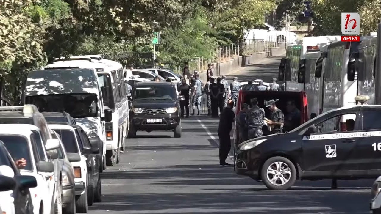 #Հիմա. Քաղաքացիները հավաքվում են Ազգային ժողովի մոտ․ ուղիղ