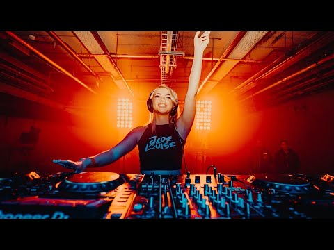 CRUCAST INDOOR FESTIVAL PRINTWORKS LONDON (JADE LOUISE)