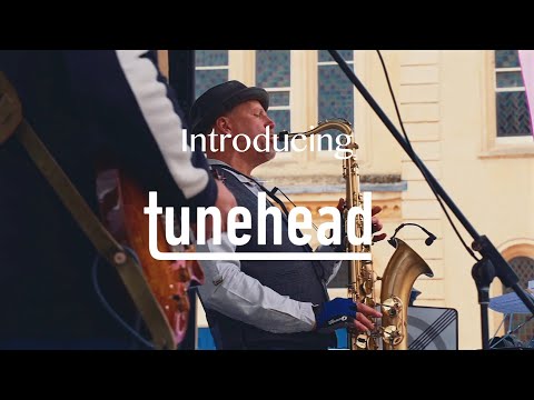 Tunehead video.