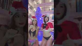 TikTok 水着美女