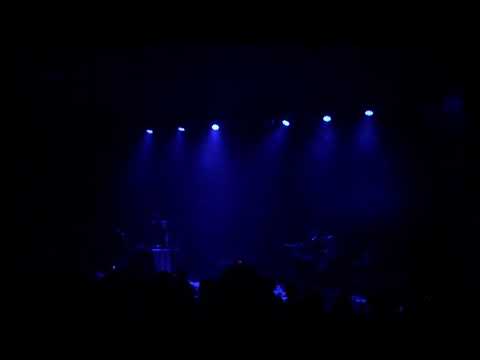 Onda - MC Tha Ao Vivo no MIS ft. Jaloo