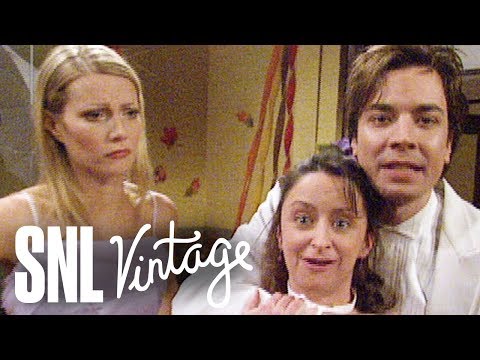 Boston Teens: High School Fall Formal - SNL