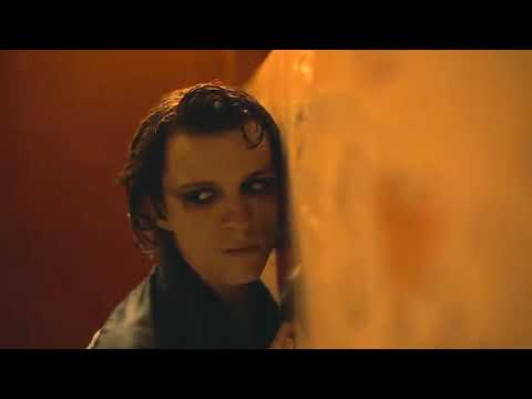 tom holland the crowded room gay   [NO HATE TO TOM HOLLAND!]