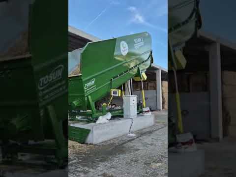 Tos'n Moon Açılı Yem Karma Makinaları