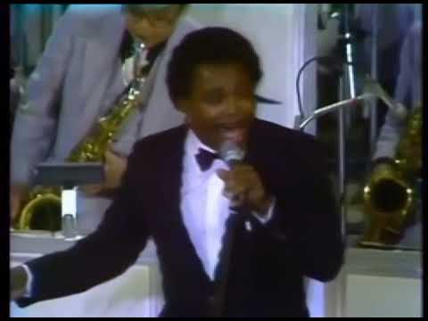 09 Count Basie 1981   At Carnegie Hall   April In Paris with George Benson
