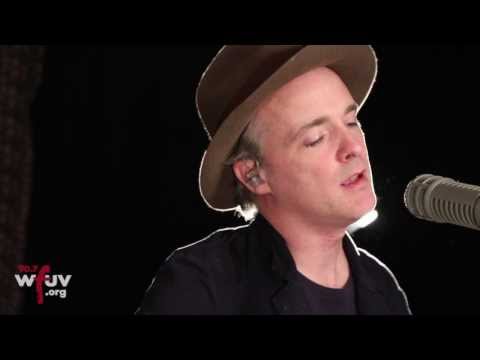 Travis - "Mother" (Live at WFUV)