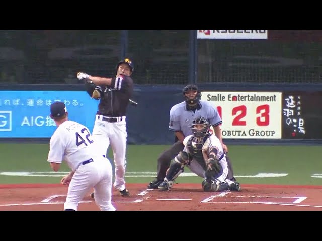 【1回表】4番が先制打!! ホークス・柳田が2点タイムリーヒット!! 2018/8/18 Bs-H