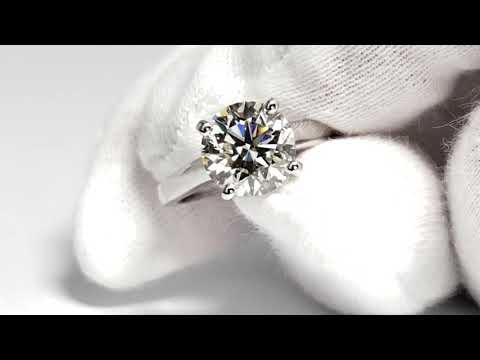 3.02ct Round Brilliant I color VS2 Clarity