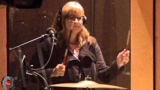 Best Coast performs Summer Mood