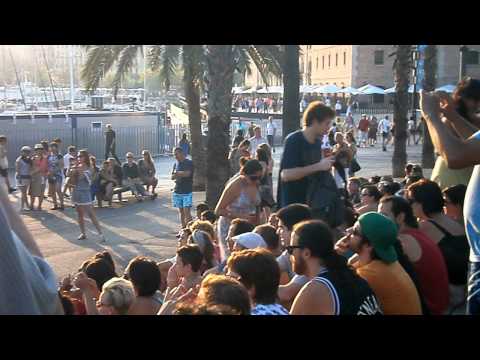 Streetmusicbcn - Buskers Festival 2011 - Pullup Orchestra