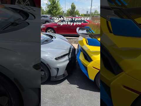 He honestly should’ve parked closer 🤣🤣