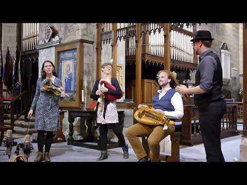 Ensemble Unisonus - Three Bohemian Dances
