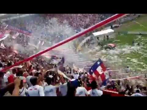 "Recibimiento al Club Olimpia [Ultra fiel/ 4 de mayo 2014]" Barra: La Ultra Fiel • Club: Club Deportivo Olimpia