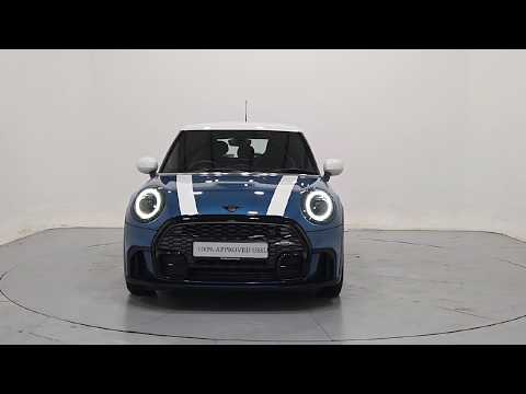 Mini Cooper 5-Door Cooper Sport - Image 2