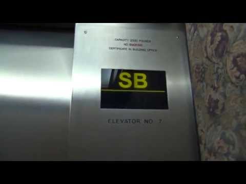 OTIS Low Rise Elevators at Chase Tower (El Paso, TX)
