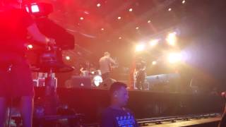 Don&#39;t Let The Sun Steal You Away - Bear&#39;s Den - Lowlands 2015