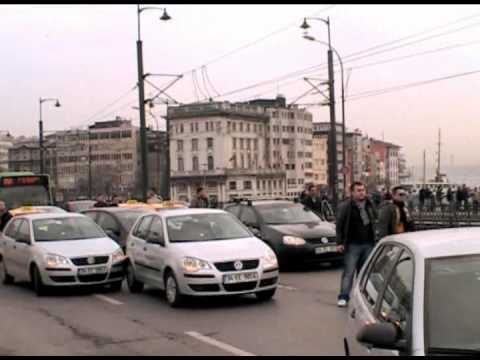 Chris Pfeiffer In Galata