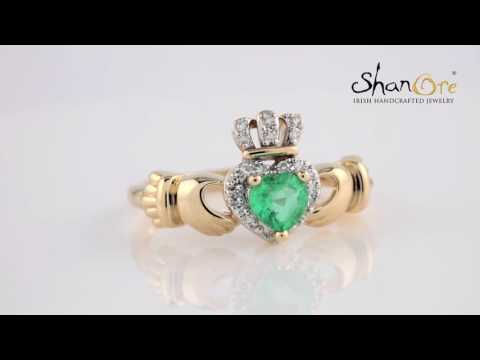 Ladies Yellow Gold Claddagh Ring Set With Emerald And Diamond