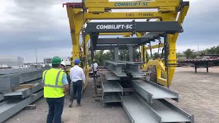CombiLift straddle carrier