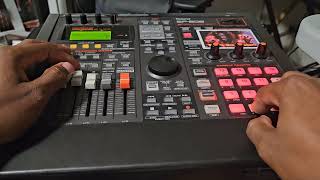 Video thumbnail for ROLAND SP 808 BEATMAKING PRODUCTION BY TRE TRACKS   #sp808 #rolandsp808 #beatmaker #production by TreTracks